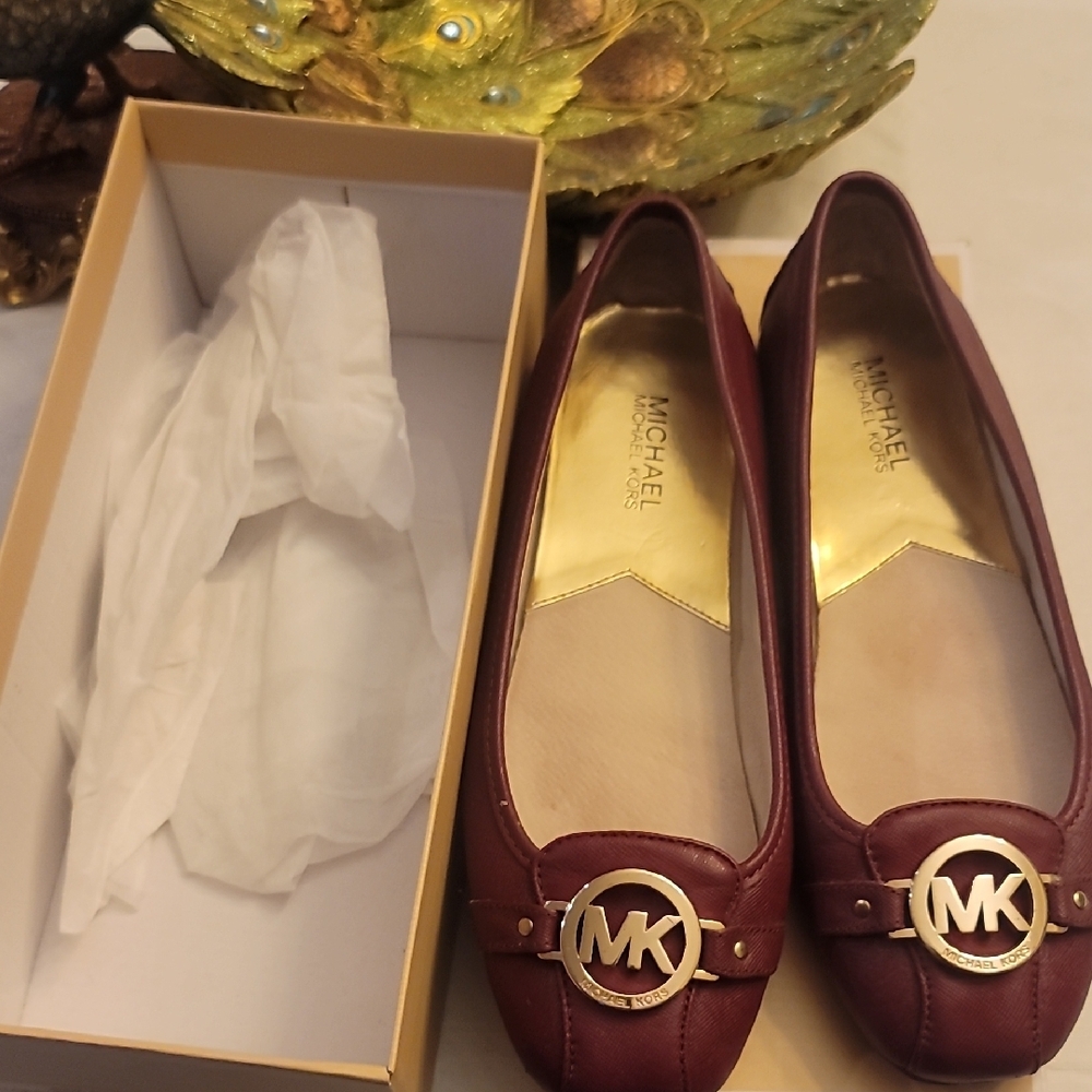Michael Kors Women's Burgundy Flats